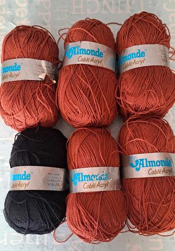 Almonde Cable Acryl Wol - 6 Bollen beschikbaar voor biedingen