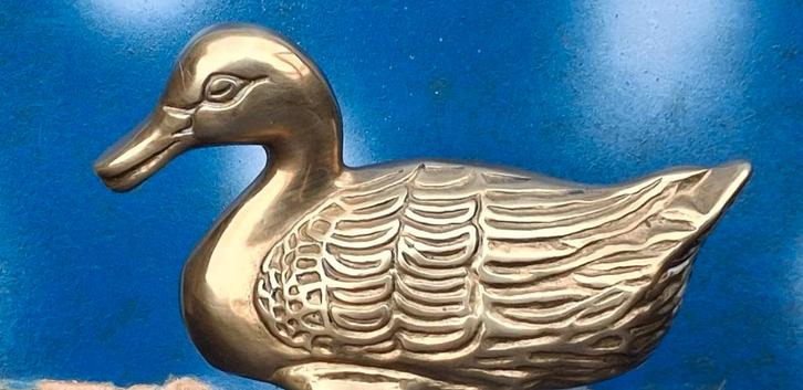 Eend. Messing. Geormamenteerd. Ca '70. 16/9 cm., Verzamelen, Dierenverzamelingen, Zo goed als nieuw, Beeldje of Figuurtje, Vogel