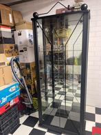 Zwarte vitrinekast compleet met verlichting en spiegelwand, Huis en Inrichting, Kasten | Vitrinekasten, Zo goed als nieuw, 150 tot 200 cm
