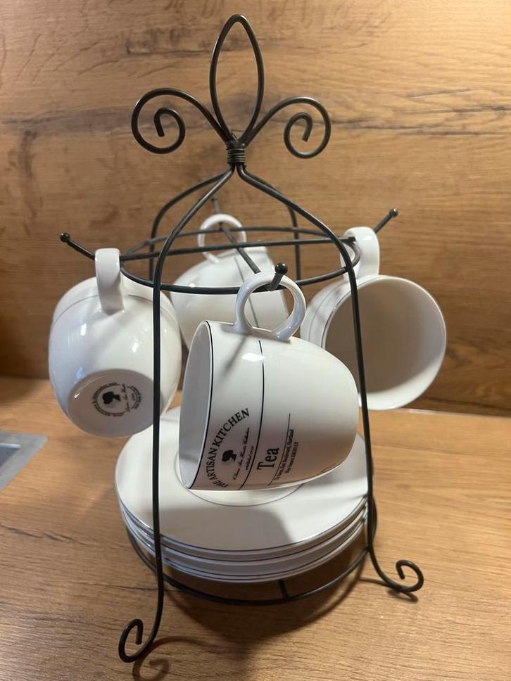 Artisan Kitchen Tea Kopjes & Schotels, Huis en Inrichting, Keuken | Servies, Gebruikt, Kop(pen) en/of Schotel(s), Overige stijlen