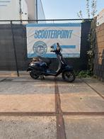 Vespa sprint 2022 zeer nette staat z.g.a.n, Fietsen en Brommers, Scooters | Vespa, Ophalen, Overige modellen, Maximaal 45 km/u