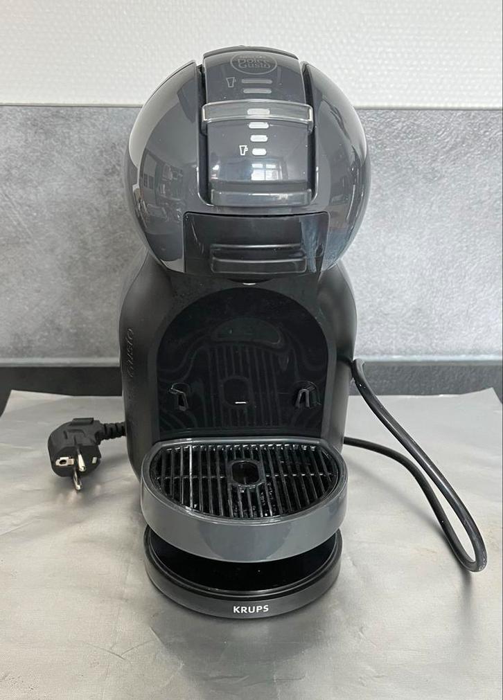 Krups Dolce Gusto Mini Me - Koffiemachine, Witgoed en Apparatuur, Koffiezetapparaten, Zo goed als nieuw, Koffiepads en cups, Koffiemachine
