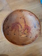 Handgemaakte houten schaal met giraffen, Ophalen of Verzenden, Rond, Hout