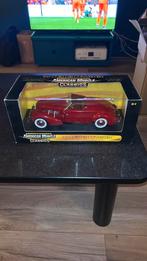 Ertl Cord 812 (1937) 1:18, Verzenden, Zo goed als nieuw, Auto, ERTL