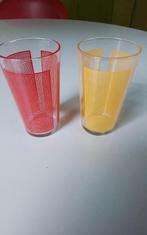 💐2 VINTAGE LIMONADE GLAZEN GEEL EN ROOD, Ophalen of Verzenden, Zo goed als nieuw, Overige typen