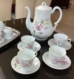 Porselein koffieservies, Huis en Inrichting, Keuken | Servies, Ophalen, Zo goed als nieuw, Overige stijlen, Kop(pen) en/of Schotel(s)