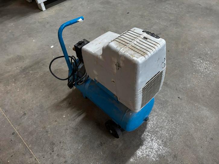 GÜDE Compressor 225/8/24 - Oliefrij - Gebruikt, Doe-het-zelf en Verbouw, Compressors, Gebruikt, 6 tot 10 bar, Minder dan 25 liter