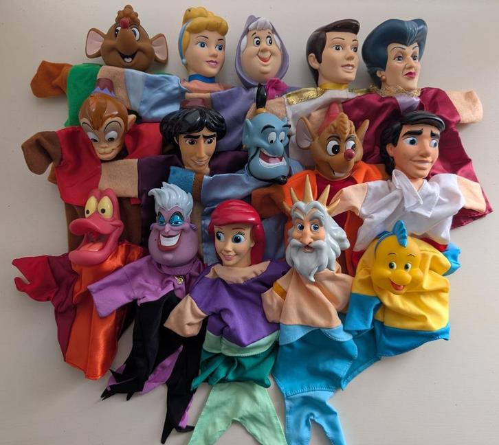Disney poppenkastpoppen, handpoppen - 15 stuks, Kinderen en Baby's, Speelgoed | Poppen, Zo goed als nieuw, Overige typen, Ophalen of Verzenden
