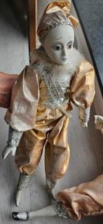 Pierrotpop ca. 41 cm zalm/goud/zilver, Huis en Inrichting, Ophalen of Verzenden, Zo goed als nieuw