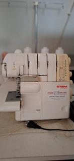 Bernina Lockmachine - Zelden Gebruikt!, Hobby en Vrije tijd, Ophalen