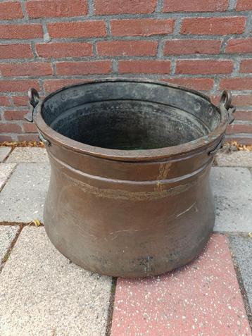 Koperen Ketel beschikbaar voor biedingen