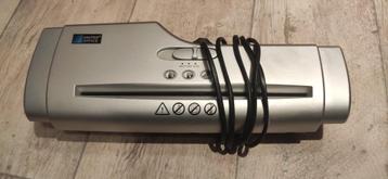 Papier Versnipperaar – Maak Je Afval Onherkenbaar!  beschikbaar voor biedingen