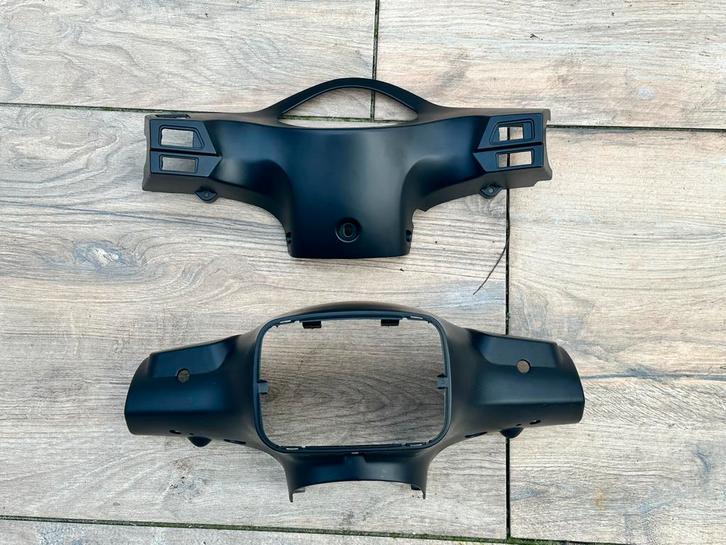 Stuurkuip onderdelen riva, Fietsen en Brommers, Brommeronderdelen | Scooters, Nieuw, Overige merken, Koplamp, Ophalen of Verzenden