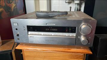 Sony STR-DB940 surround versterker beschikbaar voor biedingen