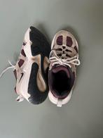 Nike Gamma Force sneakers maat 35,5 - Goede staat!, Kinderen en Baby's, Kinderkleding | Schoenen en Sokken, Ophalen of Verzenden