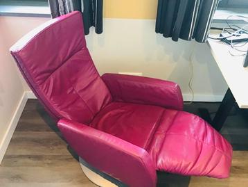 2 Lederen fuchsia Relaxfauteuils / gamestoel, Draaibaar, IGS beschikbaar voor biedingen