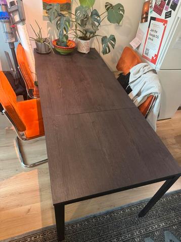 Ikea Vangsta Uitschuifbare Tafel beschikbaar voor biedingen