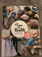 In Love With Health - Lisa van Cuijk, Hobby en Vrije tijd, Modeltreinen | H0, Gelijkstroom, Boek, Tijdschrift of Catalogus, Zo goed als nieuw