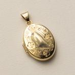 Vintage 9 karaat gouden mediallon locket bloemen hanger, Verzenden, Zo goed als nieuw, Nvt, Bloem of Plant