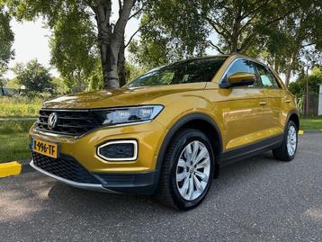 Volkswagen T-Roc 1.0 TSI Sport (bj 2019) beschikbaar voor biedingen