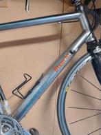 Bianchi Racefiets met speciale velgen en carbon voorvork., 26 inch, Aluminium, Zo goed als nieuw, Meer dan 20 versnellingen