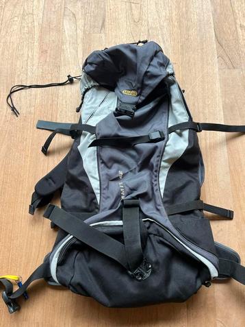 Salewa Rugzak - summit 42 beschikbaar voor biedingen