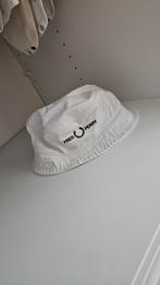 Nike & fred perry  bucket hat, Kleding | Heren, Hoeden en Petten, Ophalen, Zo goed als nieuw