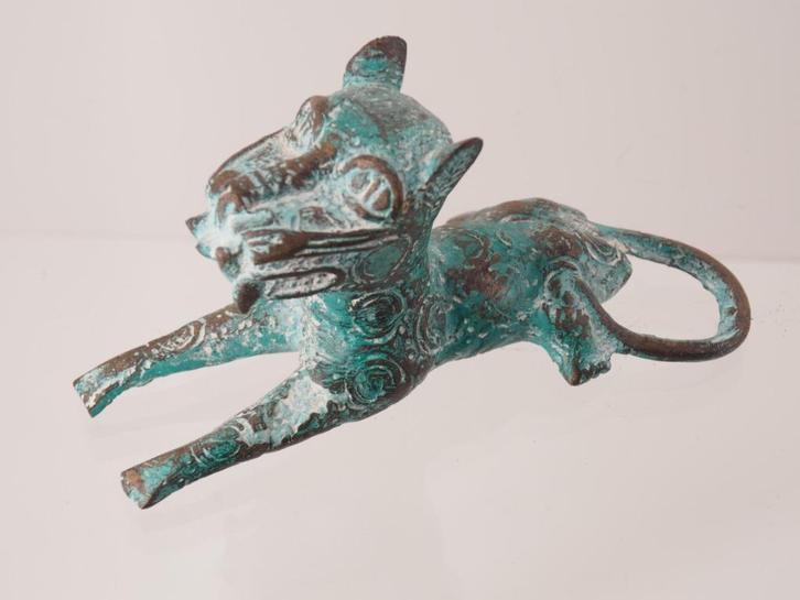 Div obj. 400 gr. Bronzen Benin luipaard, Nigeria (160222-02), Antiek en Kunst, Kunst | Niet-Westerse kunst, Ophalen of Verzenden