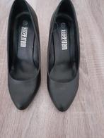 2 Paar Zwarte Pumps met Gouden Accent, maat 36, Kleding | Dames, Ophalen, Zo goed als nieuw, Zwart