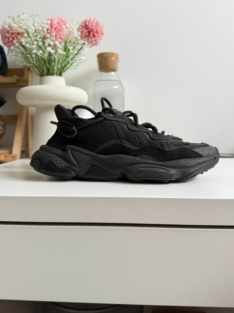 Adidas Ozweego, Verzenden, Zwart, Sneakers of Gympen, Gedragen