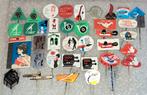 Collectie van 38 VARA Speldjes, Ophalen of Verzenden, Gebruikt, Overige onderwerpen, Speldje of Pin