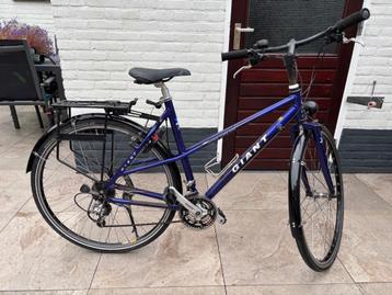 GIANT DAMES / HERENFIETS 12 versn. helemaal nagekeken WD014 beschikbaar voor biedingen