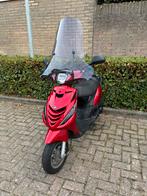 Nette piaggio zip 1ste eigenaar, Ophalen, Zo goed als nieuw, Benzine, Zip