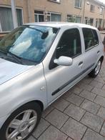 Renault clio 1.4 2004 Automaat 5 Deurs, Auto's, Automaat, 4 cilinders, Particulier, 1390 cc