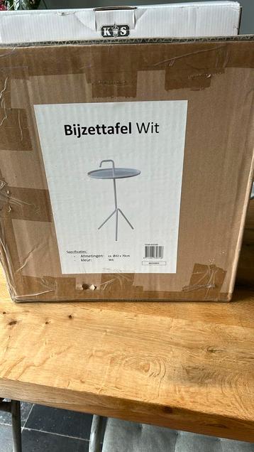 Hay look a like bijzettafeltje nieuw! 