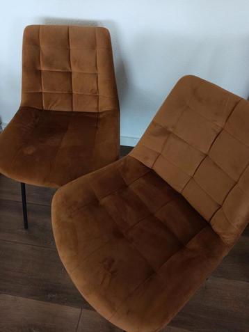 Stoelen beschikbaar voor biedingen