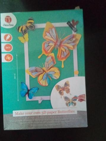 3D vlinders in lijstje, papieren vlinders knutselpakketje beschikbaar voor biedingen