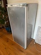 Bosch inbouw koelkast, Ophalen, Zonder vriesvak, 120 tot 140 cm, 200 liter of meer