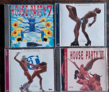 Cd house. 4 stuks.  beschikbaar voor biedingen