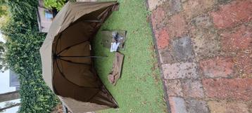 Fox Easy Brolly zgan!!!! beschikbaar voor biedingen