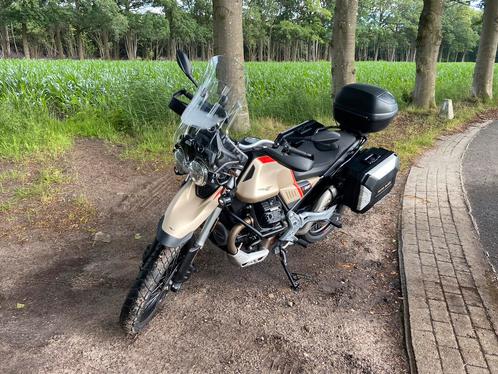 Moto Guzzi V85 Travel Full Option, Motoren, Motoren | Moto Guzzi, Particulier, Toermotor, meer dan 35 kW, 2 cilinders, Motorrijbewijs A
