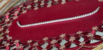 14K Witgouden Diamanten Tennisarmband 11.31ct beschikbaar voor biedingen
