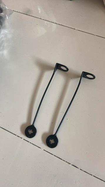 Kleding set haakjes beschikbaar voor biedingen