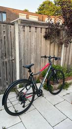 B-TWIN hybride fiets, Hardtail, Heren, Zo goed als nieuw, 53 tot 57 cm