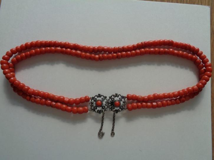 Zeeuwse bloedkoralen dubbele ketting, Sieraden, Tassen en Uiterlijk, Antieke sieraden, Ketting, Zilver, Met edelsteen, Verzenden