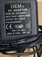 adapter, Ophalen of Verzenden, Zo goed als nieuw