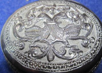 Zilver pepermuntdoosje circa 1950 Art Deco beschikbaar voor biedingen