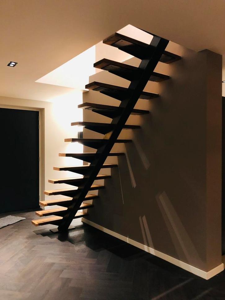 Trap trappen op maat, Doe-het-zelf en Verbouw, Ladders en Trappen, Nieuw, Trap, 2 tot 4 meter, Ophalen