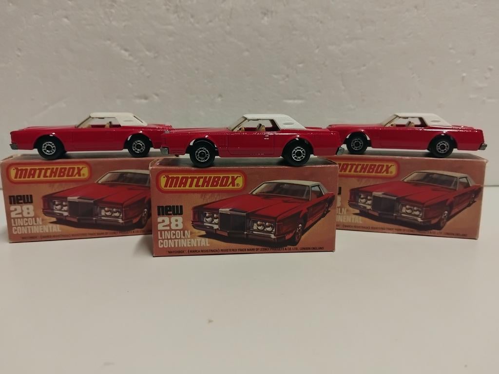 Matchbox #28 Superfast Lincoln Continental 1979 rood 3INCH, Ophalen of Verzenden, Zo goed als nieuw, Auto
