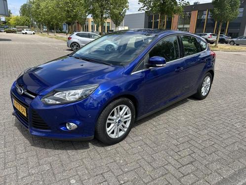 Ford Focus 1.0 EcoB. Edit. Plus 125PK DEALER TRHK NAP!, Auto's, Ford, Focus, ABS, Airbags, Airconditioning, Bluetooth, Boordcomputer